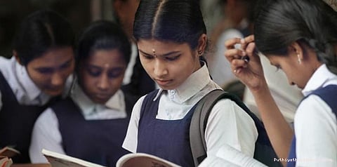 சிபிஎஸ்இ 10, 12-ம் வகுப்பு தேர்வு தேதி அறிவிப்பு