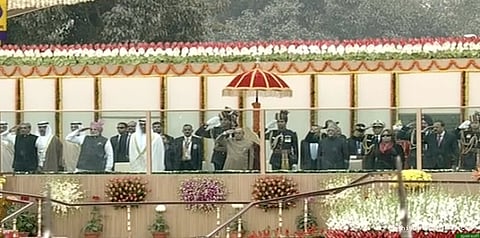 டெல்லியில் குடியரசு தினவிழா... கொடியேற்றினார் பிரணாப் முகர்ஜி