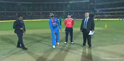 இங்கிலாந்துக்கு எதிரான 2ஆவது டி20 போட்டி: இந்திய அணி பேட்டிங்