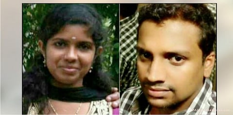 காதலிக்க மறுத்த மாணவியை எரித்து தானும் தற்கொலை செய்த காதலன்..!