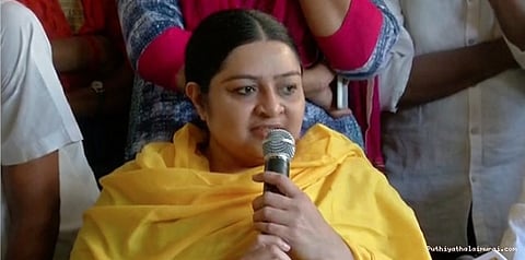 சசிகலாவை கண்டு பயம் இல்லை: தீபா