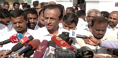 ஜெயலலிதா கூறியதால் ஜூனியரான பன்னீர்செல்வத்தை ஏற்றோம்: செம்மலை