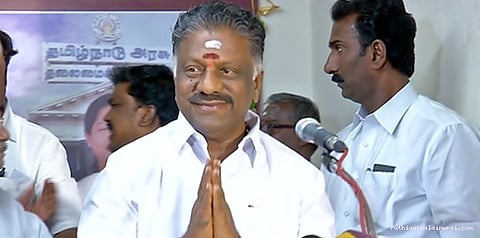 பன்னீர்செல்வத்துக்கு அதிமுக எம்பிக்கள் 2 பேர் நேரில் ஆதரவு