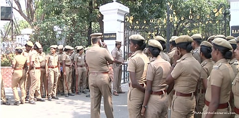 ஆளுநர் மாளிகை அருகே போலீஸ் குவிப்பு