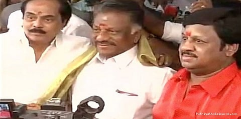 ஓபிஎஸுக்கு புது விளக்கம் கொடுத்த ராமராஜன்