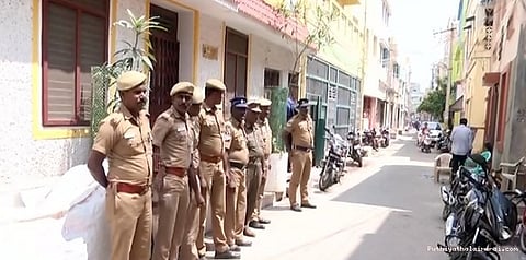 எம்எல்ஏக்களின் வீடுகளுக்கு பாதுகாப்பு அதிகரிப்பு