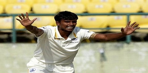 ரூ.3 கோடிக்கு ஏலம் எடுக்கப்பட்ட தமிழக வீரர்