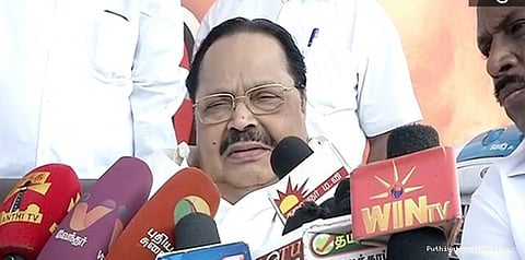 தீர்மானமே தவறு: துரைமுருகன் விமர்சனம்