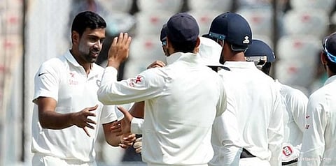 ஆஸ்திரேலியா 260 ரன்களில் ஆல் அவுட்