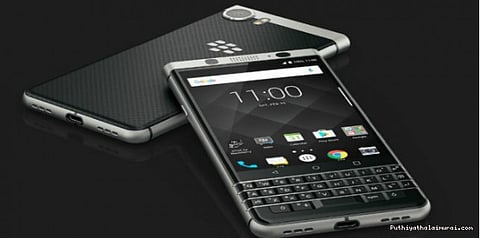 கீ பேட் ஷார்ட்கர்ட்ஸ் வசதியுடன் வெளிவந்துள்ள பிளாக்பெர்ரி கீ ஒன் ஸ்மார்ட்போன்