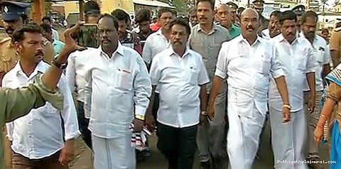 சுஷ்மா சுவராஜை சந்திக்கிறார் ஜெயக்குமார்