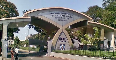 வாட்ஸ் அப்பில் வெளியான செவிலியர் தேர்வு வினாத்தாள்: ராஜஸ்தான் இளைஞர் மீது வழக்குப் பதிவு