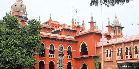 சினிமா பார்த்து வீட்டை விட்டு ஓடினேன்: மாணவி வாக்குமூலம்; நீதிபதி வேதனை