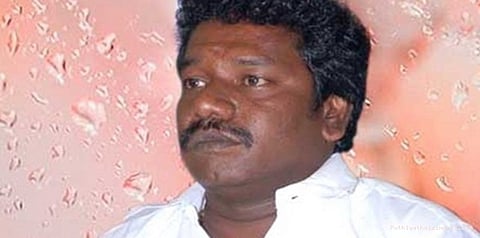 புலிப்படை நிர்வாகிகளை கலைத்தார் கருணாஸ்