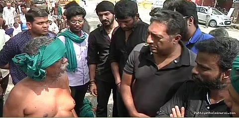 தமிழக விவசாயிகள் மீது பாரபட்சம்: நடிகர் பிரகாஷ் ராஜ்