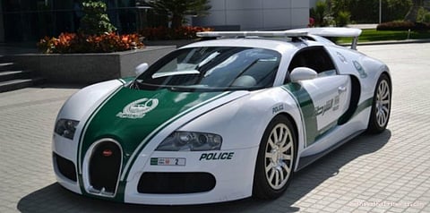 உலகின் அதிவேக போலீஸ் கார்