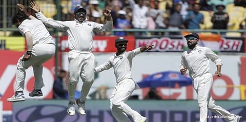 தொடரை வெல்லும் முனைப்பில் இந்தியா: 106 ரன்களை இலக்காக நிர்ணயித்தது ஆஸி.