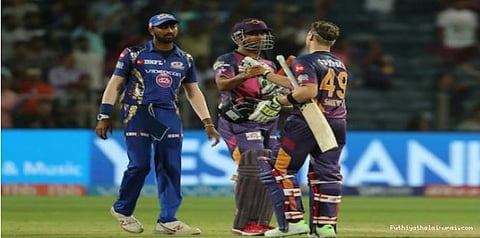 சுழற்றினார் ஸ்மித், சுருண்டது மும்பை