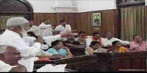 அலகாபாத்திலும் வந்தே மாதரம் சர்ச்சை