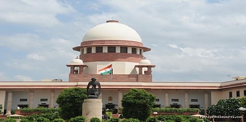 பசு பாதுகாப்பு இயக்கத்தை ஏன் தடை செய்யக்கூடாது? உச்சநீதிமன்றம் கேள்வி