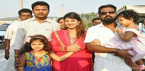 திருப்பதியில் கணவருடன் ரம்பா