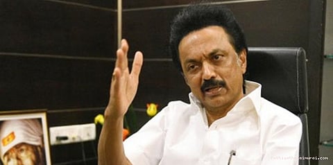 உட்கட்சிப் பிரச்னையில் உறைந்து போன முதலமைச்சர்.... ஸ்டாலின் குற்றச்சாட்டு