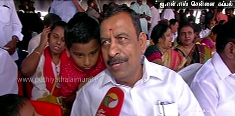 பன்னீர்செல்வம் இலக்கணத்தைக் கடைப்பிடிக்க வேண்டும்: ஓ.எஸ்.மணியன்