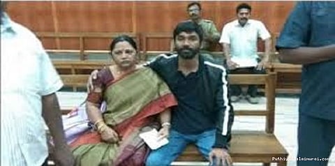 பெற்ற வயிறு கலங்கியது: தனுஷ் அம்மா