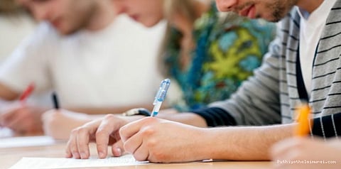 சின்னப்புள்ளத்தனமால்ல இருக்கு: எந்திரன் ஸ்டைலில் ஒரு மோசடி!