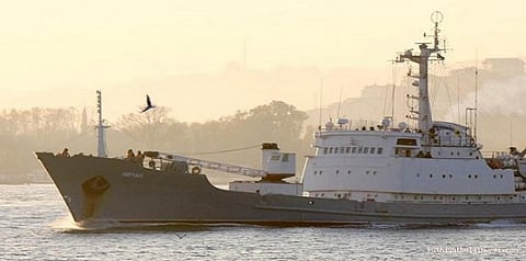 கப்பல்கள் மோதல்: மூழ்கியது ரஷ்ய போர்க்கப்பல்