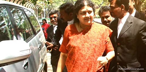 சசிகலாவை சந்தித்தது 3 பேர்தானாம்!