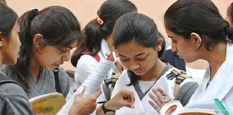 பிளஸ் 2 தற்காலிக சான்றிதழ்: இன்று முதல் டவுன்லோட் செய்யலாம்