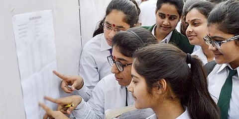 நாளை மாலை சிபிஎஸ்இ தேர்வு முடிவுகள்?