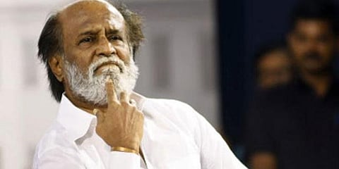 ஜூலையில் ரஜினி தனிக்கட்சி: கொள்கையை உருவாக்குது டீம்!