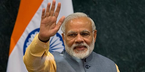 உலகைச் சுற்றிய மோடி....275 கோடி செலவு....