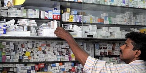 மருந்துக் கடைகள் 30-ஆம் தேதி முழுஅடைப்பு போராட்டம்