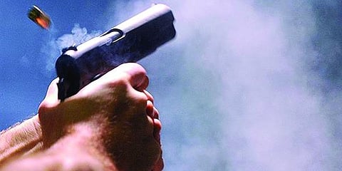 அமெரிக்காவில் துப்பாக்கிச்சூடு: 8 பேர் பலி