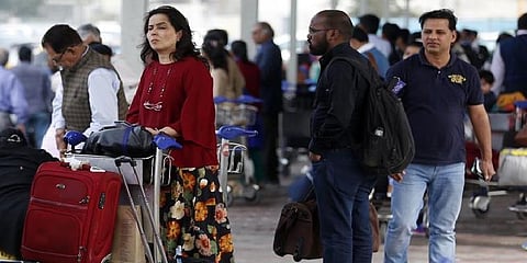 விமான நிலையங்களில் ஹேண்ட்பேக் சோதனை ரத்து