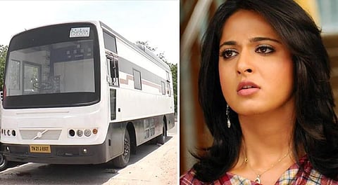 நடிகை அனுஷ்காவின் கேரவன் பறிமுதல்