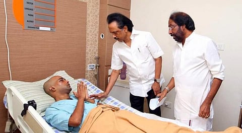 ஐஐடி மாணவரை நேரில் சந்தித்து ஆறுதல் கூறிய ஸ்டாலின்