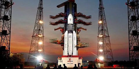 நாளை விண்ணில் பாய்கிறது ஜிஎஸ்எல்வி மார்க் 3