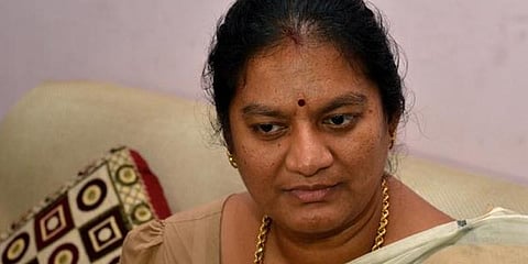 தமிழக அரசியலை பார்த்து சிரிப்பாய் சிரிக்கிறார்கள்.. சசிகலா புஷ்பா எம்.பி.