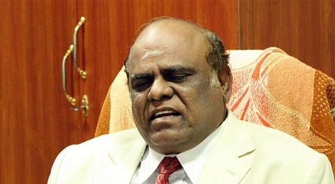 நீதிபதி கர்ணன் தண்டனையை ரத்து செய்ய உச்சநீதிமன்றம் மீண்டும் மறுப்பு