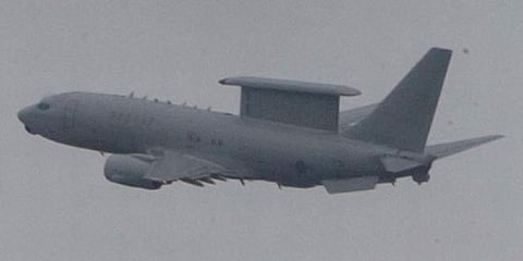 காணாமல் போன மியான்மர் ராணுவ விமான பாகங்கள் கடலில் கண்டுபிடிப்பு