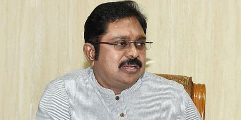 டிடிவி தினகரனுக்கு மீண்டும் சிக்கல்: குற்றச்சாட்டு பதிவு