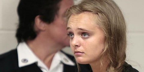 மெசேஜில் காதலனை தற்கொலைக்குத் தூண்டிய காதலி