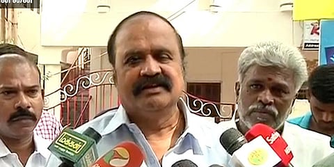 போயஸ் கார்டன் சம்பவம் நாடகம்: புகழேந்தி