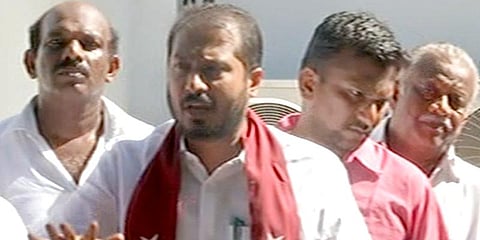 உயிரோடு கல்லறை கட்டிவிடாதீர்கள்: தமிமுன் அன்சாரி