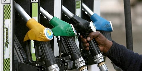 பெட்ரோல், டீசல் விலை தினசரி மாற்றம்.. எவ்வளவு மாறும்?.. எப்படி தெரிந்துகொள்வது?