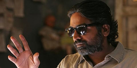 8 கெட்- அப்களில் ’ஒரு நல்ல நாள் பார்த்து சொல்லும்’ விஜய்சேதுபதி!